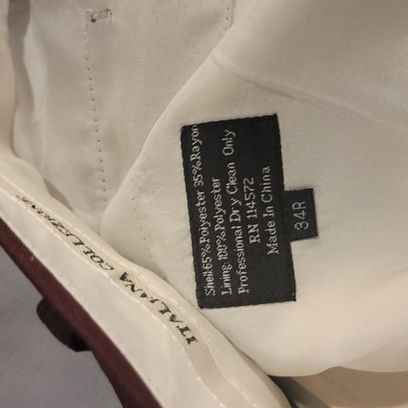 Men 3, Piece very nice burgundy Suit. FATHER'S DAY OR PROM!! - Picture 13 of 15